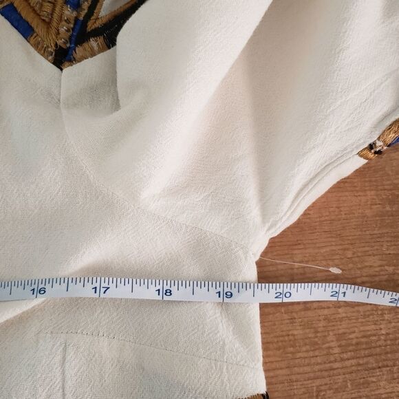 Del Lago Medium NWT Beige Long Sleeve Boho Beaded Embroidered Cropped Jacket - Picture 5 of 15